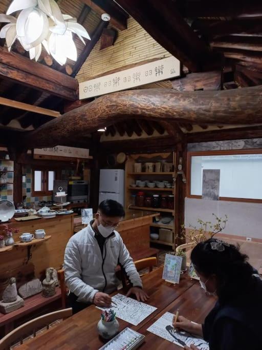 Yasun Gallery 慶州市 エクステリア 写真